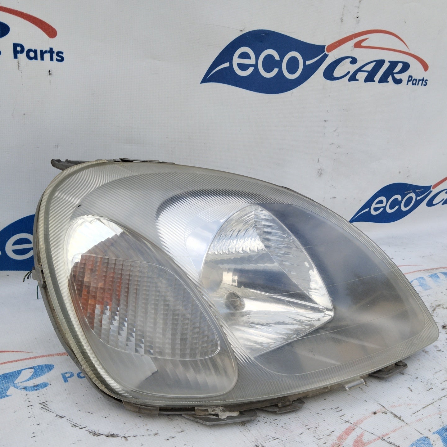 Fanale anteriore dx Toyota Yaris 2000  ecoAG4254