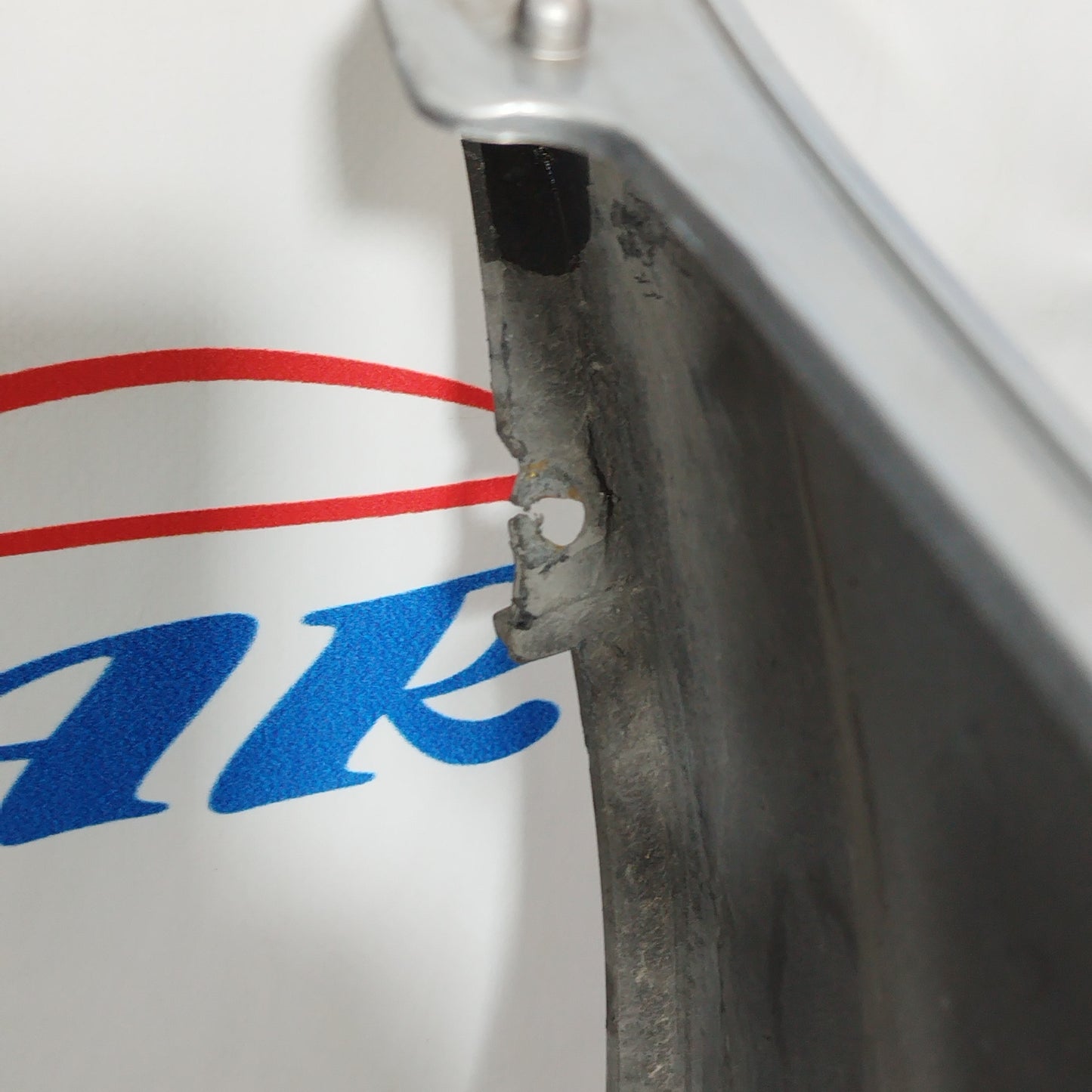 Paraurti anteriore grigio argento Lancia Musa 2010 ecoAC6928