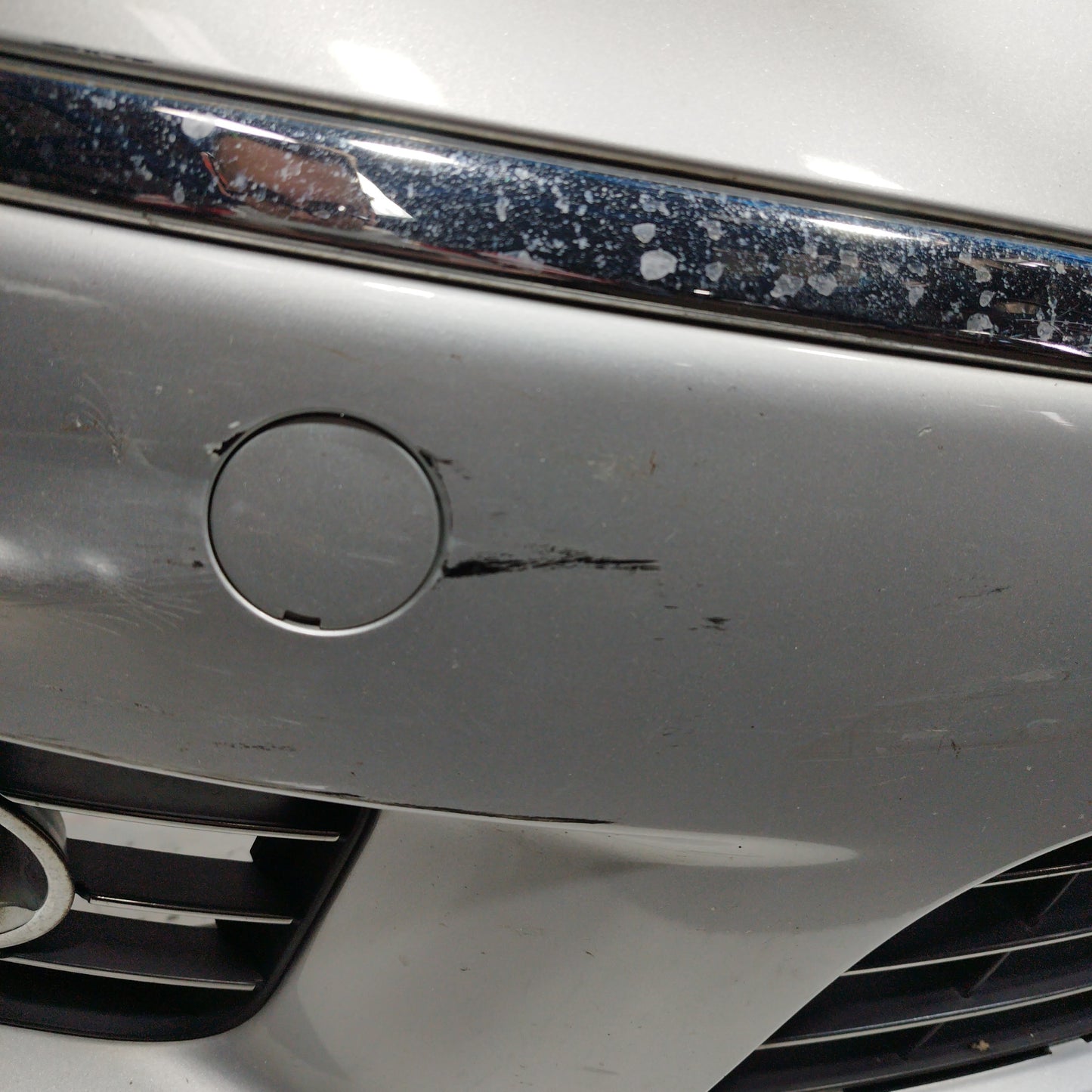 Paraurti anteriore grigio argento Lancia Musa 2010 ecoAC6928