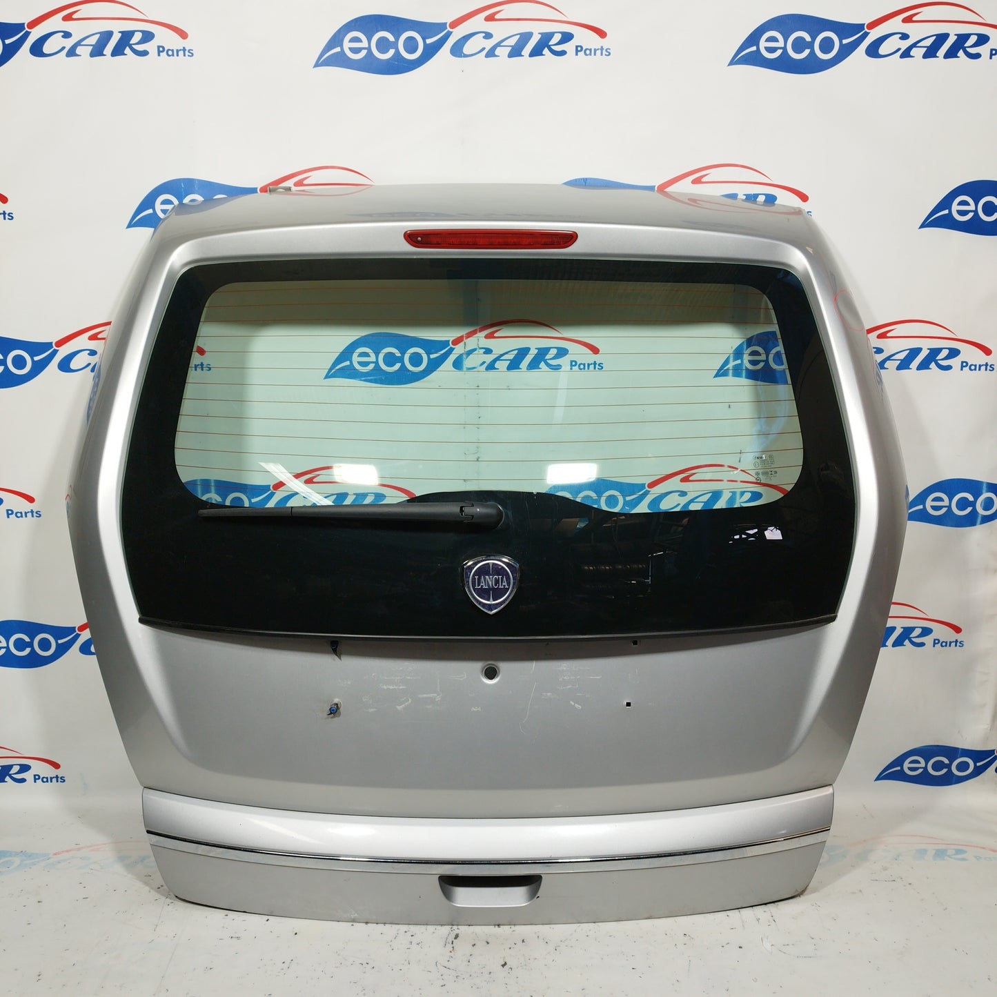 Silver gray tailgate Lancia Musa 2007 ecoAC6929