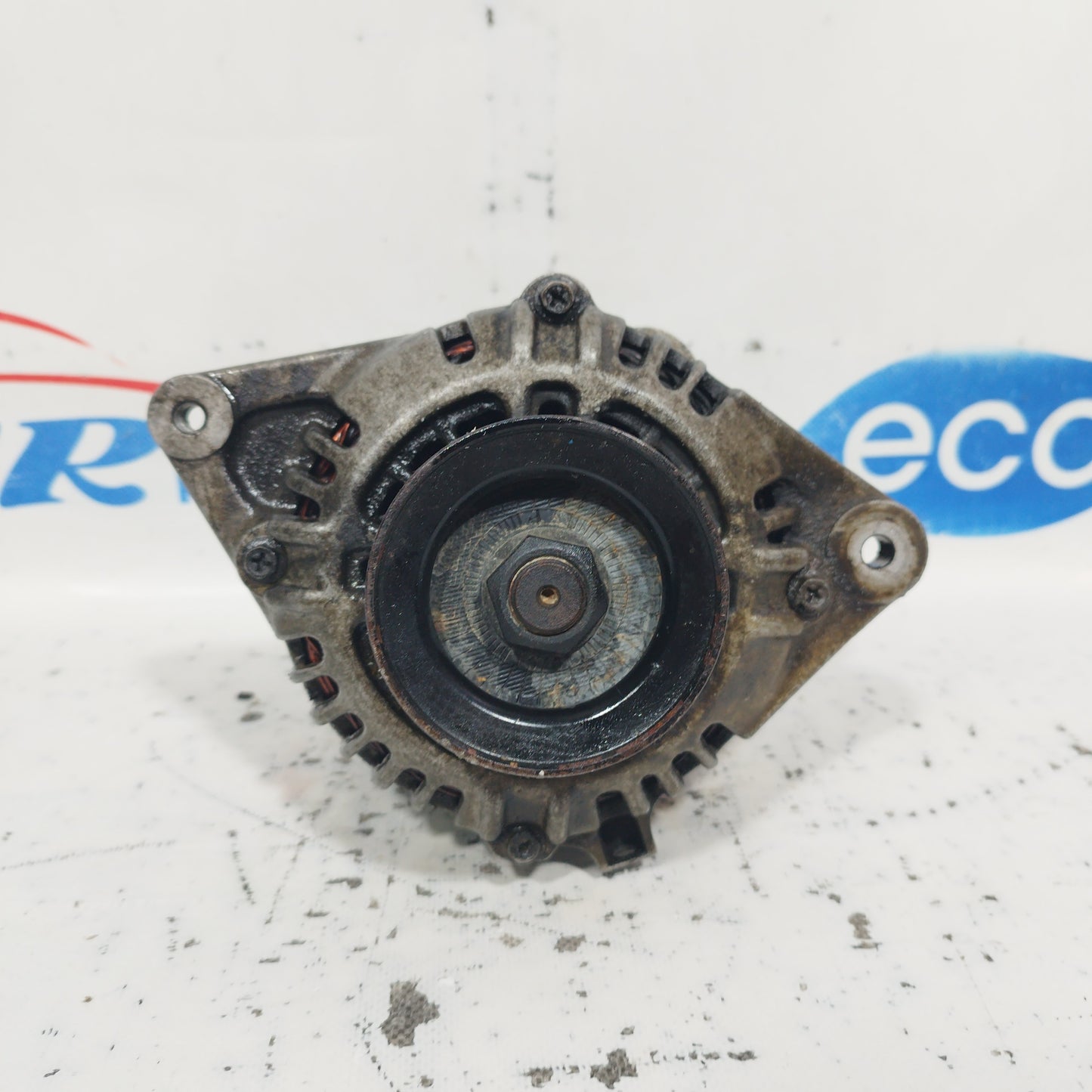 Alternator Hyundai Galloper 2.5 TD 1998 code: 37300-42870 ecoAC6930