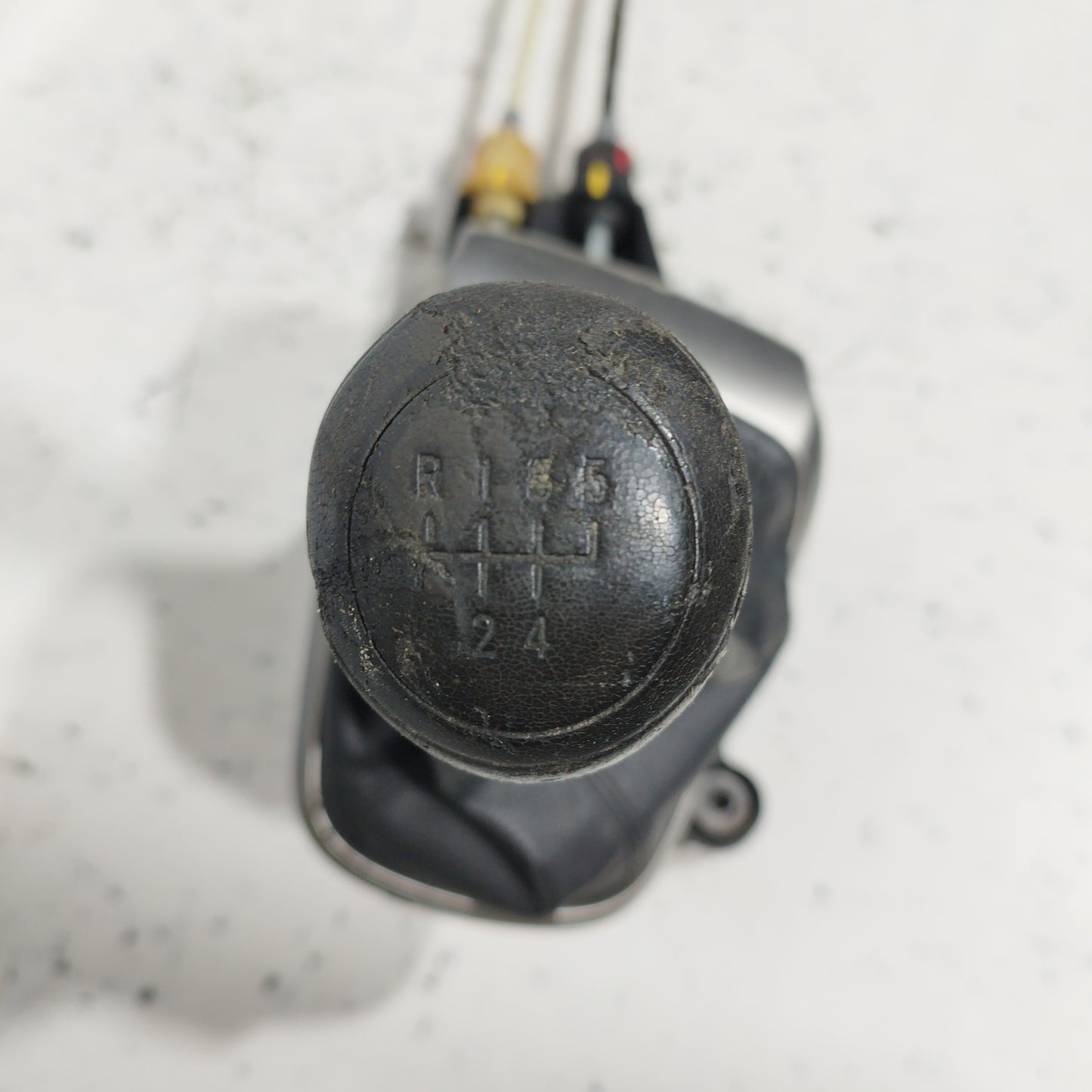 Chevrolet Aveo 1.2 B 2013 gear lever cod: 688309947 ecoAC6946