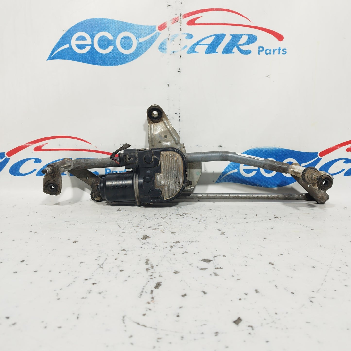 Front windshield wiper motor Volkswagen Passat 2009 code: 34461-012 ecoAC6951