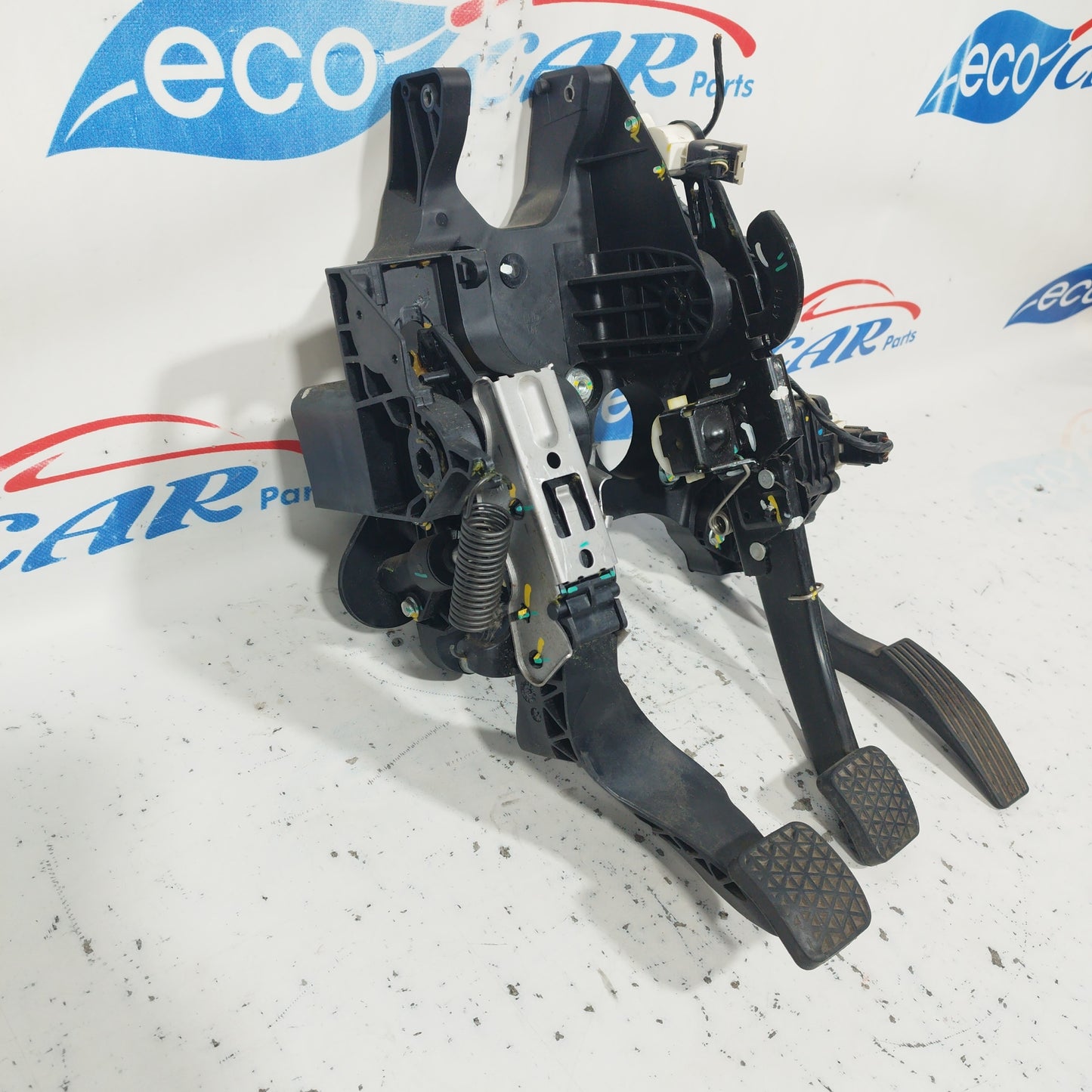 Pedaliera completa Chevrolet Aveo 1.2 B 2013 cod: 96858781 ecoAC6957