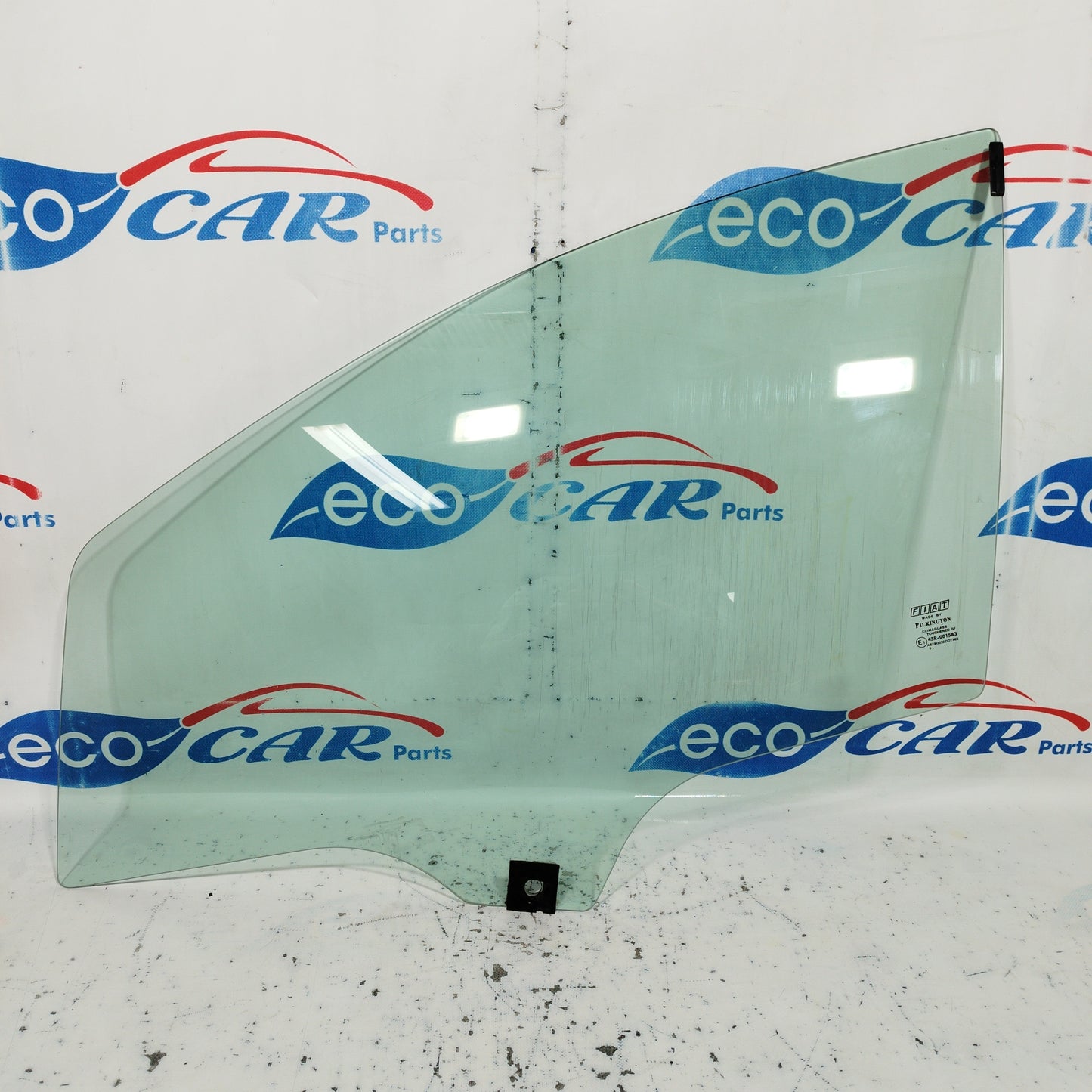 Front left lowering glass Fiat Grande Punto 2008 ecoAC6974