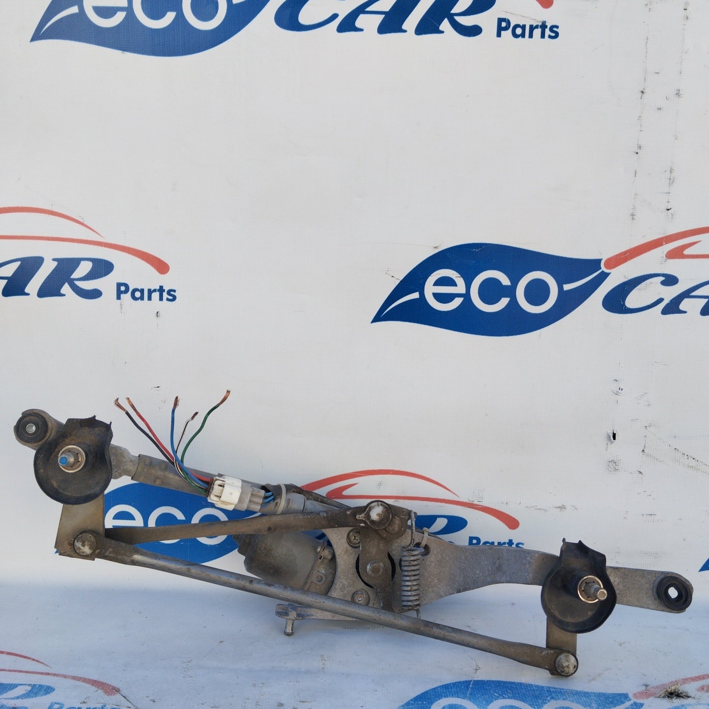 Front windscreen wiper motor Toyota Auris 2007 code: 85110--12a10 ecoAG4294