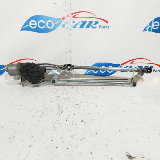 Front windshield wiper motor Ford Focus 2009 4 Pin code: 0390241731 ecoAC6993