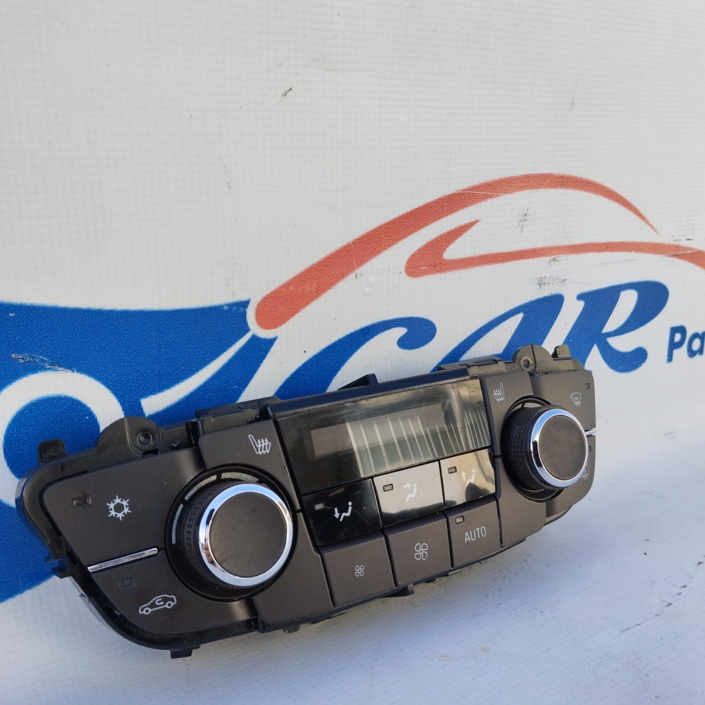 Opel Insignia 2011 digitales Klimabedienteil Code: 13277870 ecoAG4319