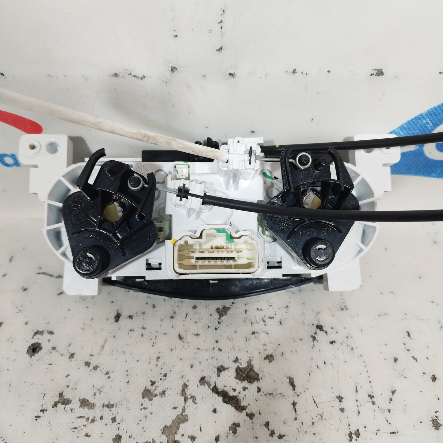 Bedienfeld für Klimaanlage Dacia Sandero Stepway 2012 Code: 5P3741700 ecoAC7049