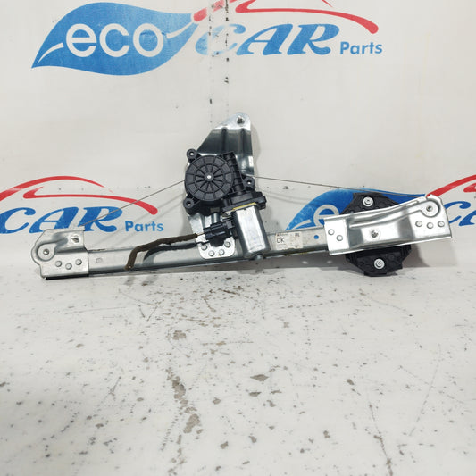 Gepäckträger vorne rechts Dacia Sandero Stepway Code: 0371001 p2012 ecoAC7069