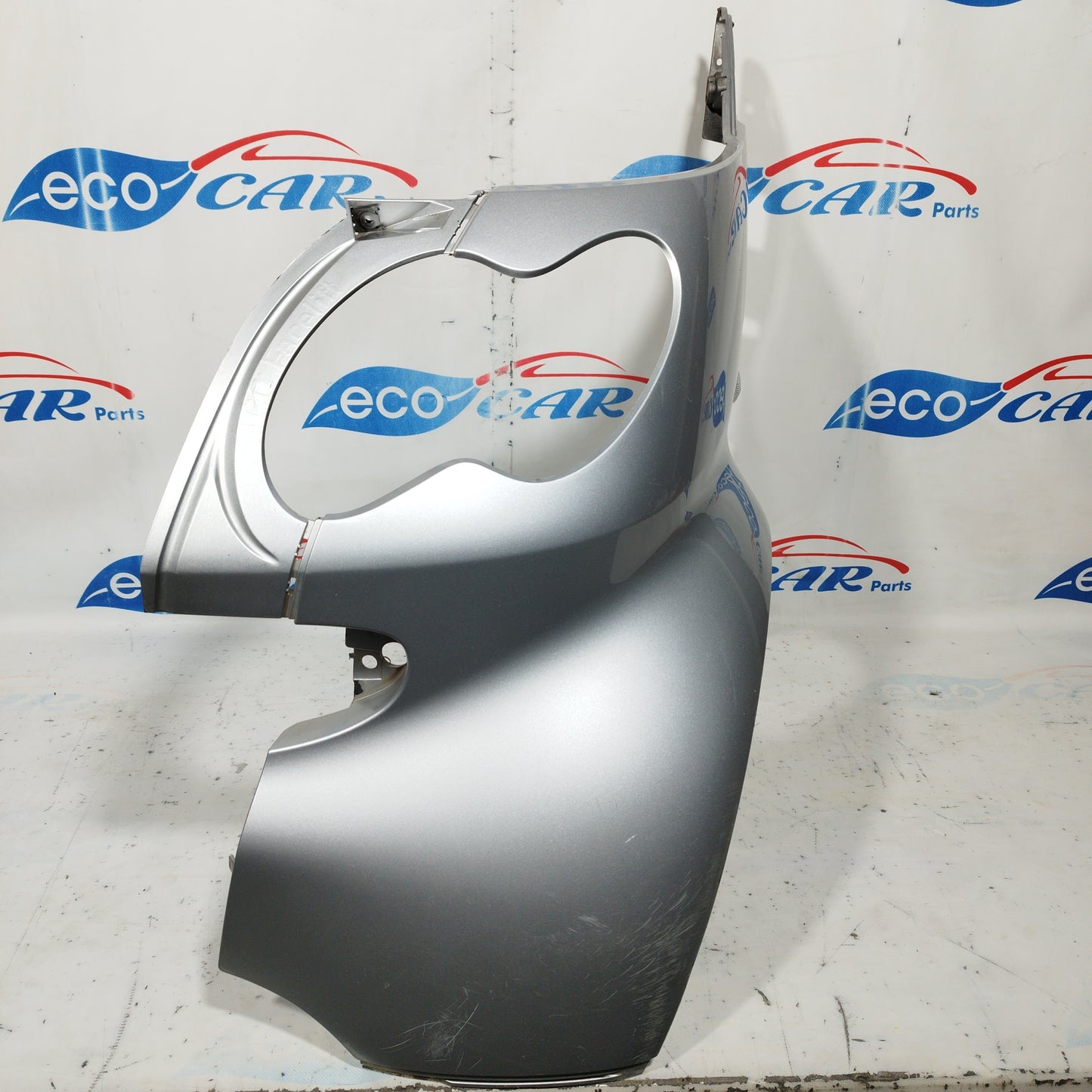 Parafango anteriore sx grigio argento Smart fortwo 450 2004 ecoAC7086
