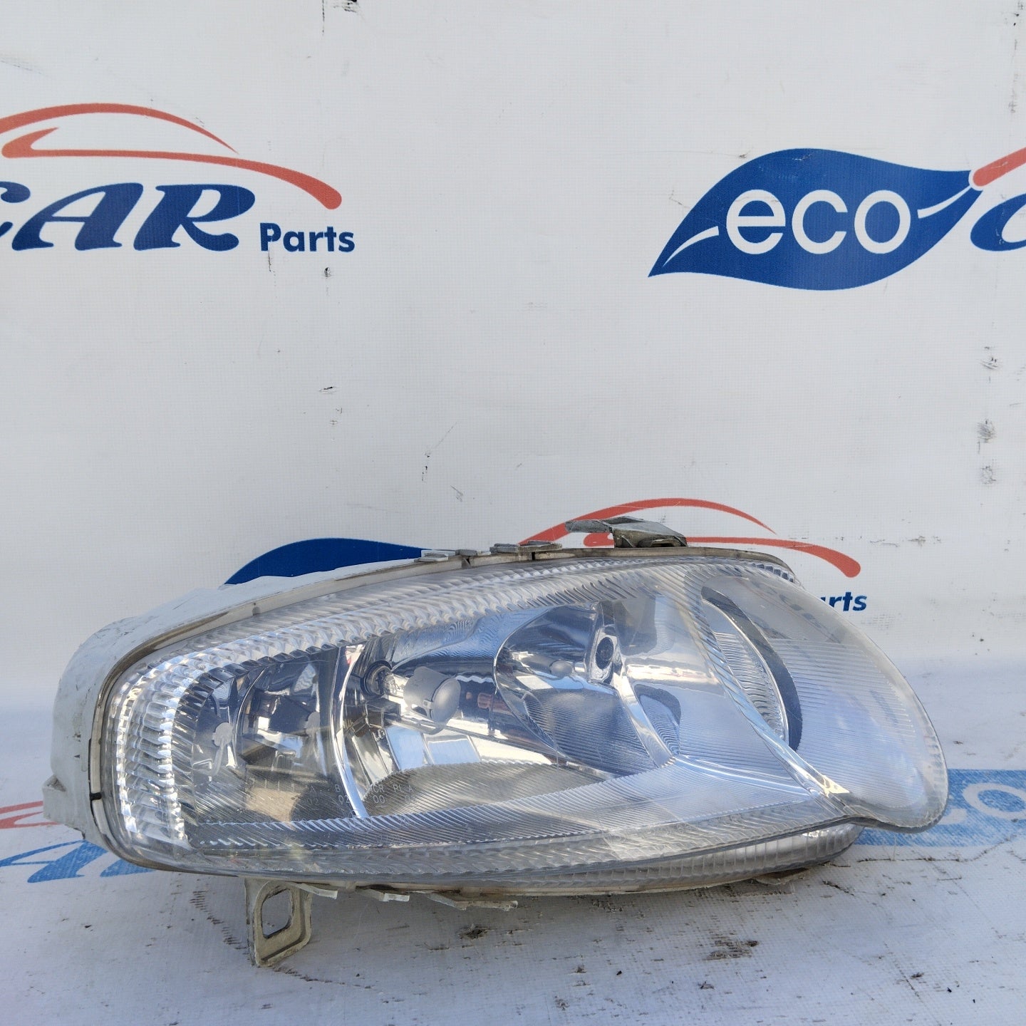 Fanale anteriore dx Alfa Romeo 147 I serie ecoAG4373
