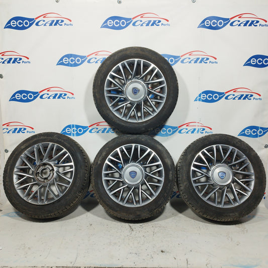 Cerchi in lega completi di gomme Lancia Ypsilon 2014 ecoAC7117