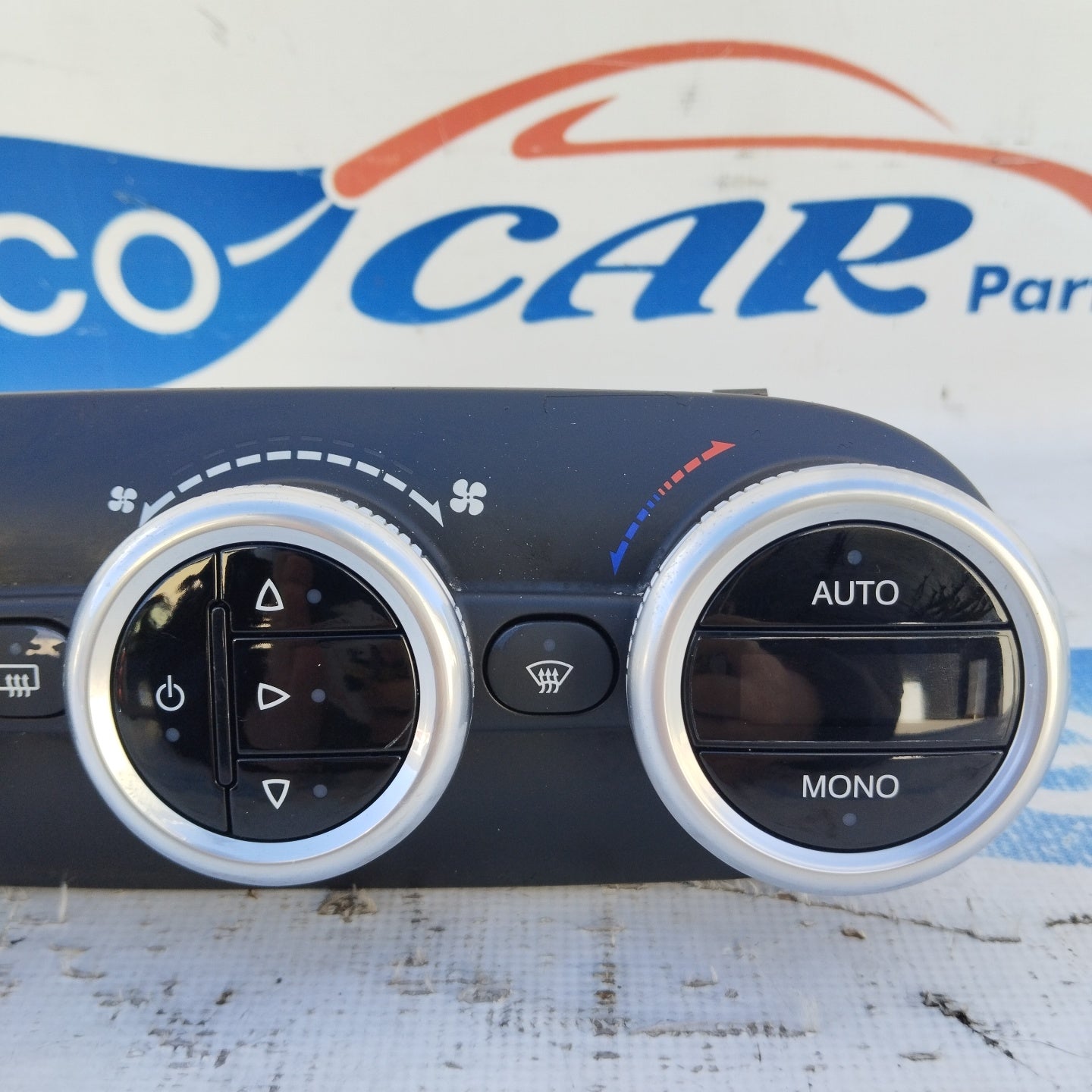 Alfa Romeo Giulietta digitales Klimabedienfeld Code 156091524 ecoAG4374