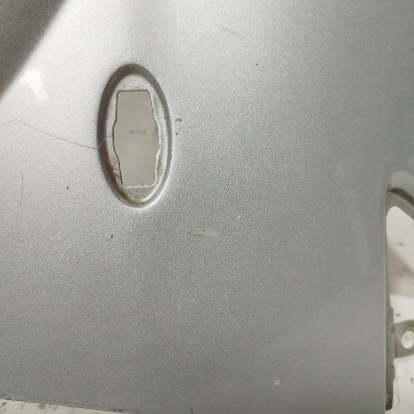 Parafango anteriore sx grigio argento Citroen C3 Pluriel 2005 ecoAC7139