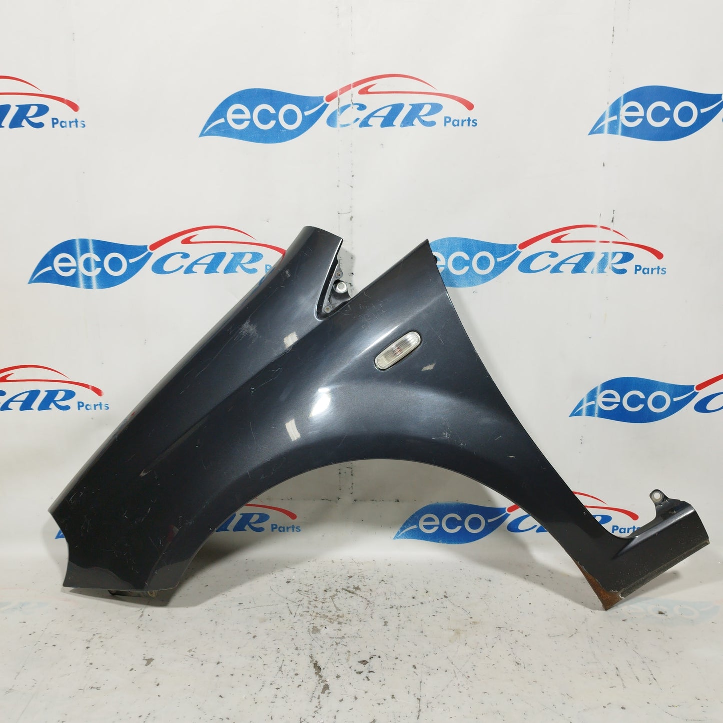 Parafango anteriore sx grigio scuro Fiat Grande Punto 2010 ecoAC7142