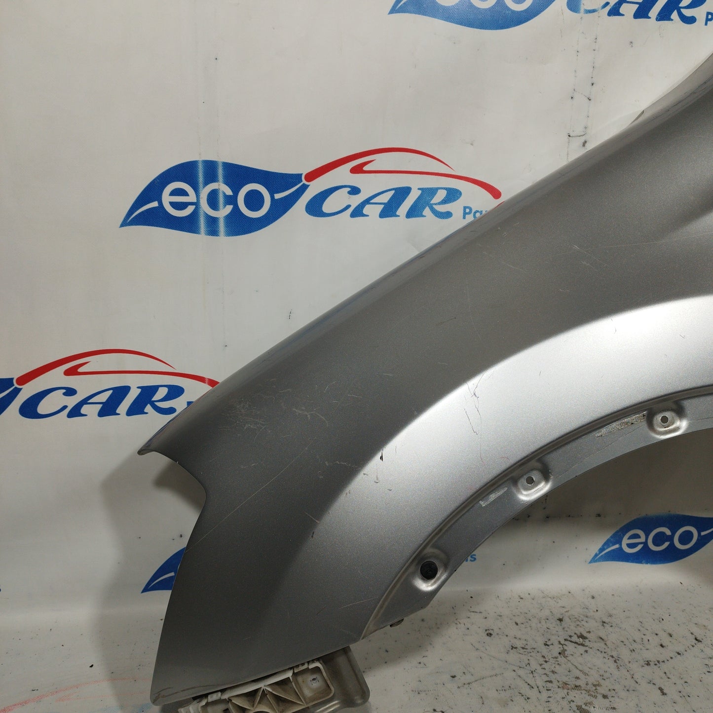 Parafango sx grigio chiaro Nissan Qashqai 2010 ecoAC7158