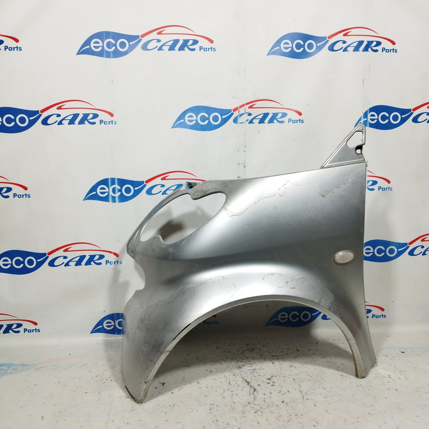 Silver gray left front fender Smart Fortwo 450 2005 ecoAC7160