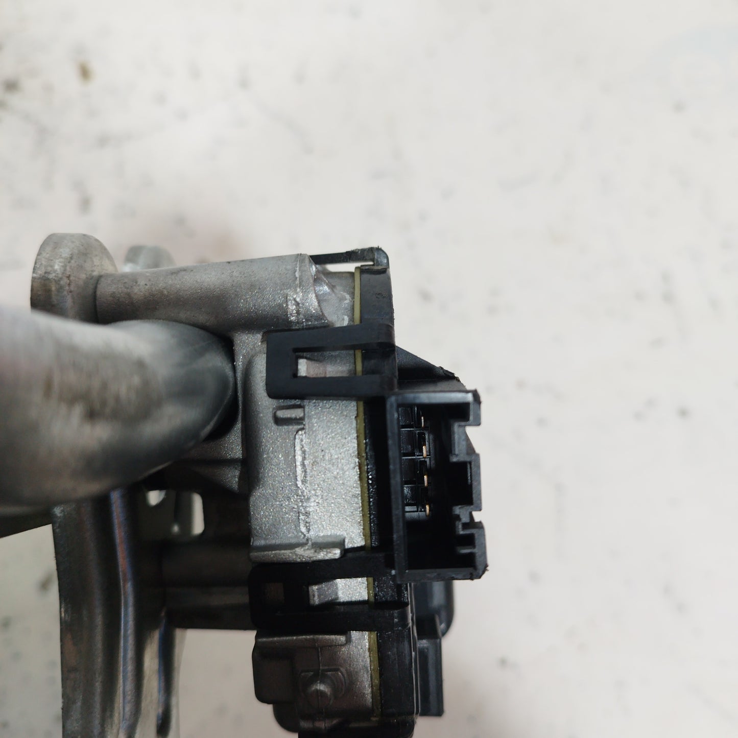 Motorino tergicristalli Bmw Serie 3 2008 4 pin cod: 0390241712 ecoAC7176