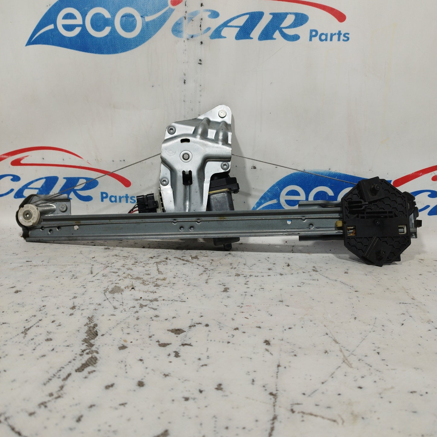 Gepäckträger vorne links Dacia Sandero 2010 6 PIN-Code: 807211440 ecoAC7180