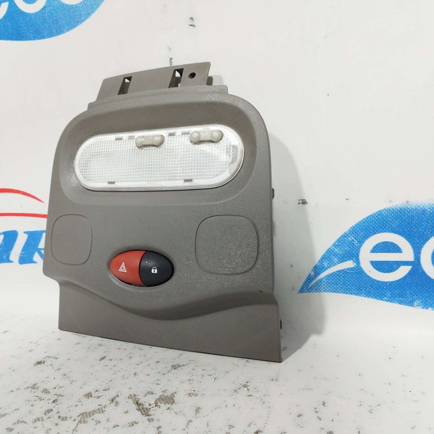Courtesy light Renault Master 2016 ecoAC7195