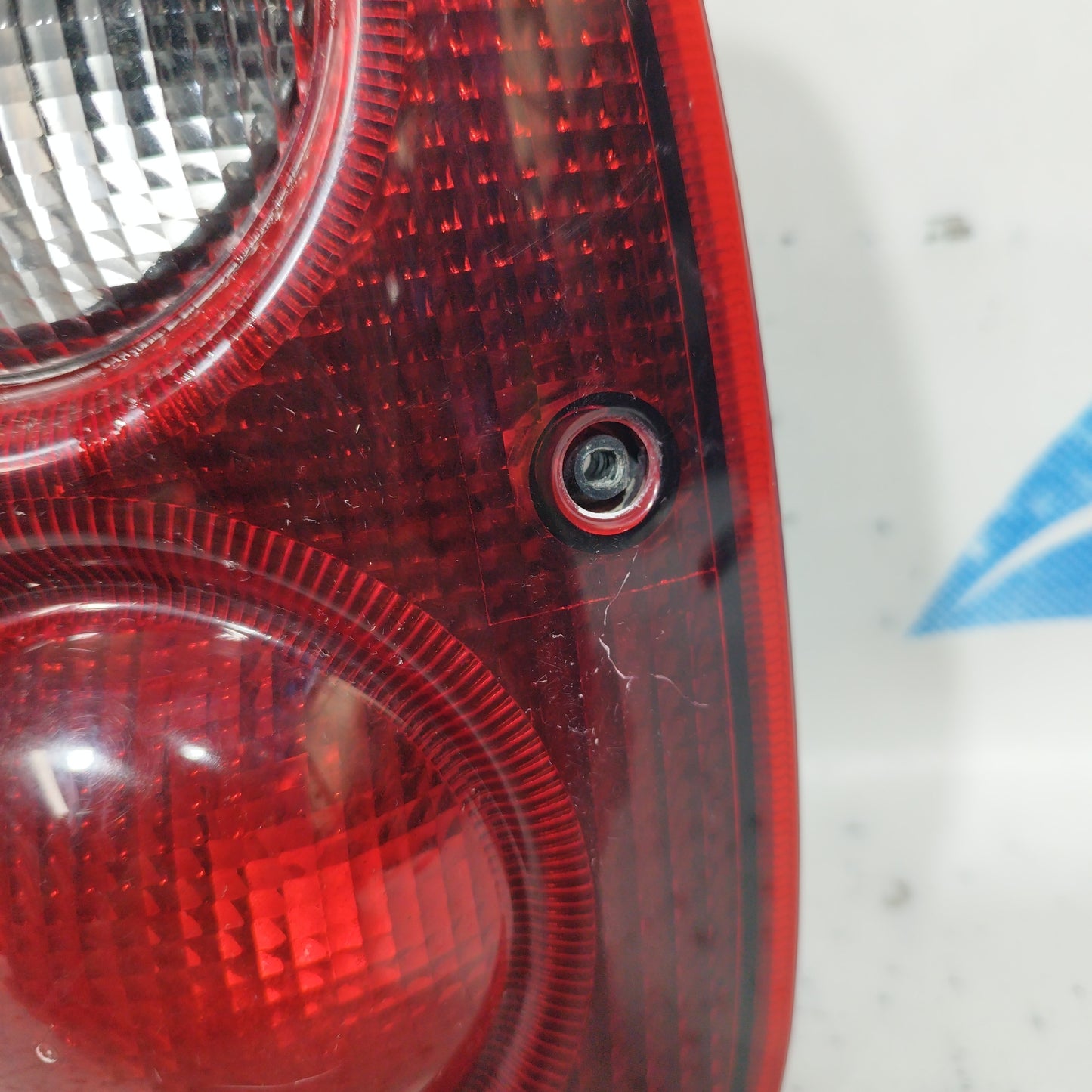 Land Rover Freelander 2000 ecoAC7203 right rear light