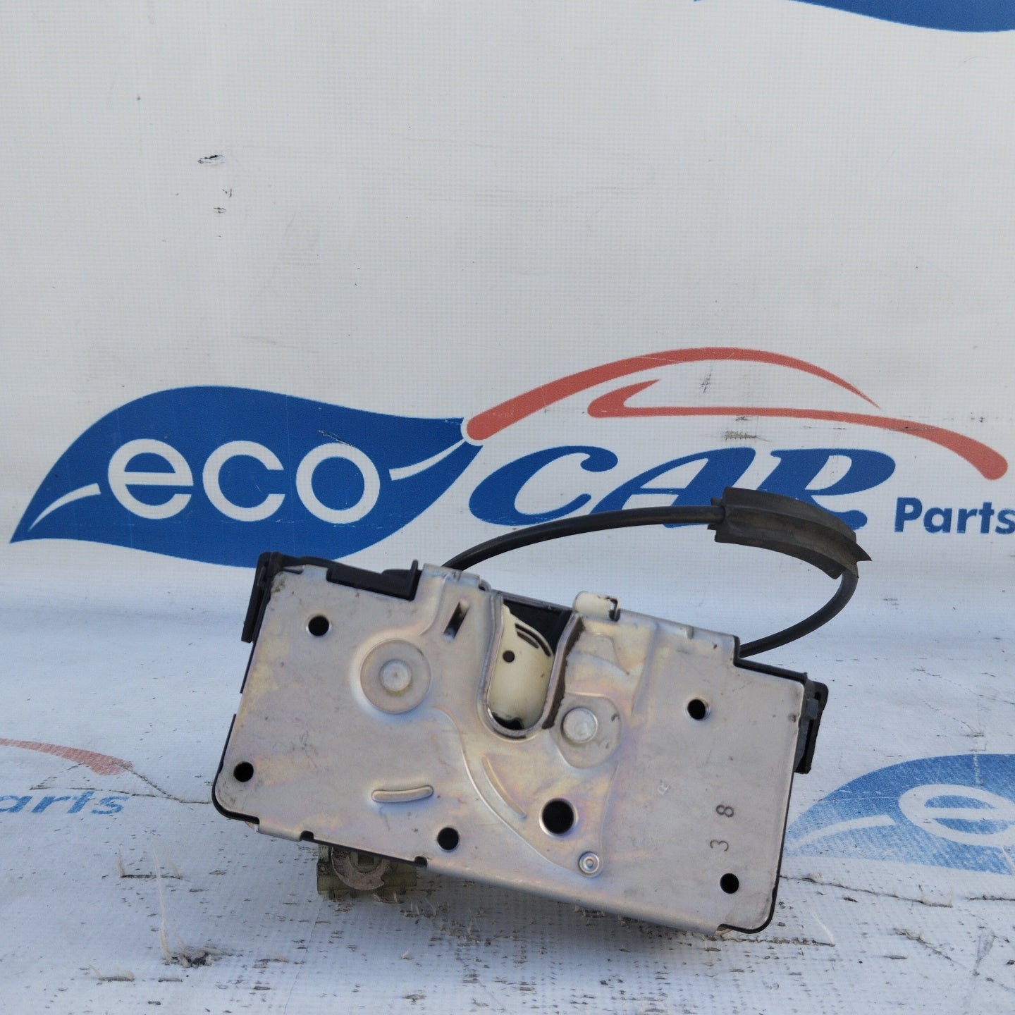 Front right lock Opel Corsa D code: 13258274 ecoAG4444