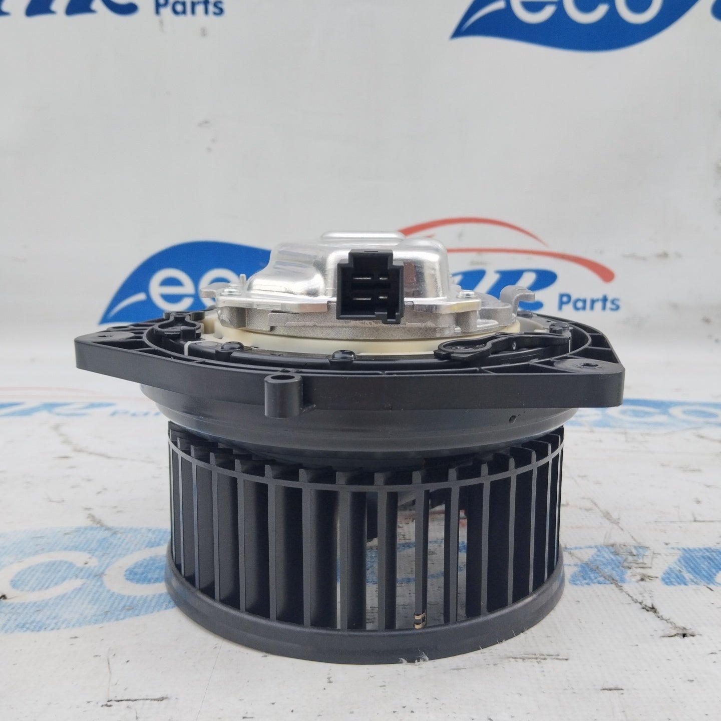 Interior heater fan BMW 420D Series 2023 code: DRF-10238-001 ecoAG4447