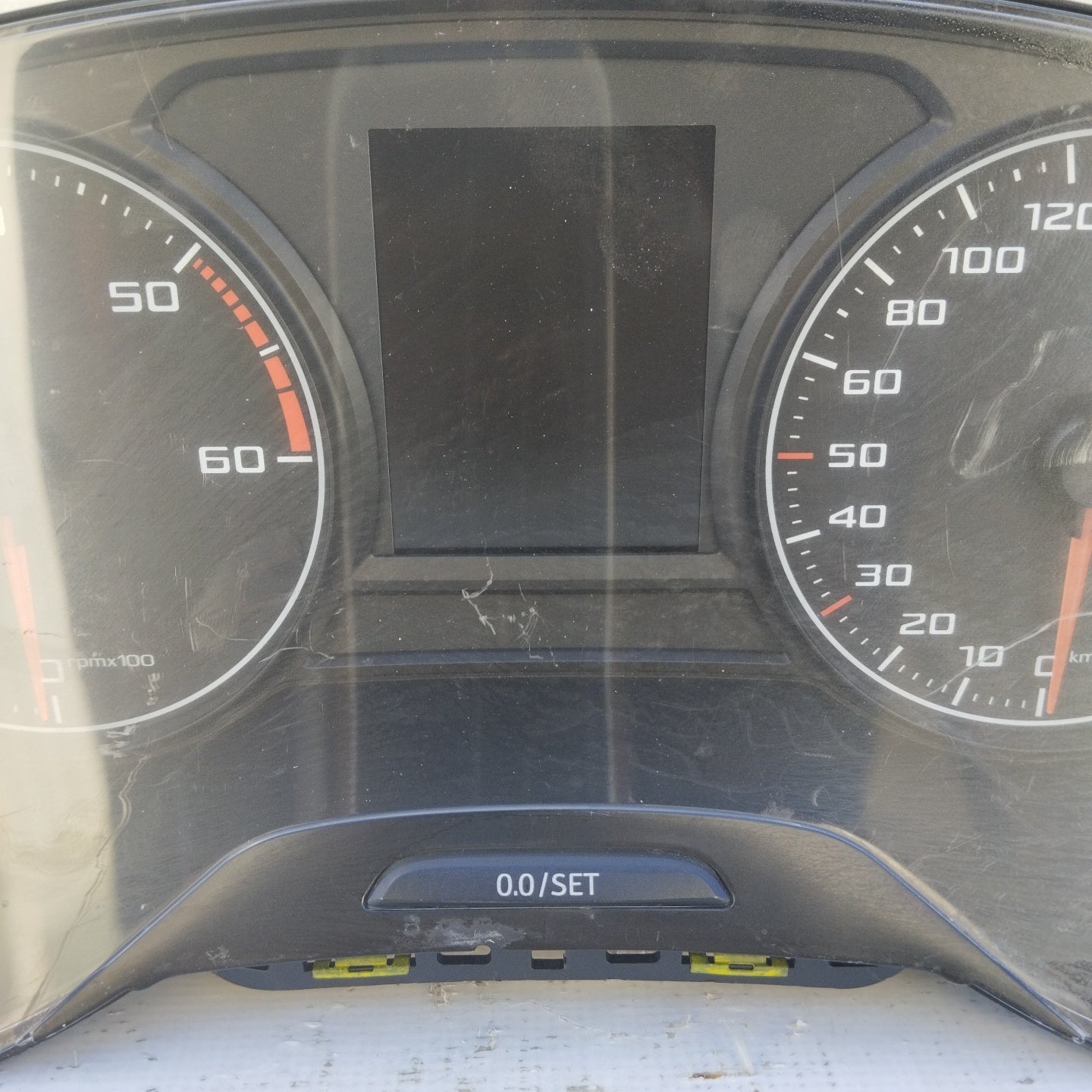 Seat Leon 2.0 TDI 2015 Instrumententafelcode: 5f0920853A ecoAG4463