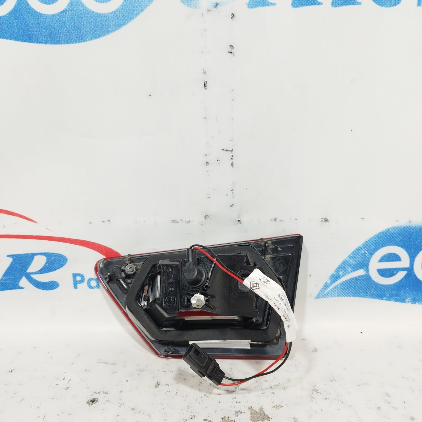 Renault Clio 2017 ecoAC6998 linke innere Rückleuchte