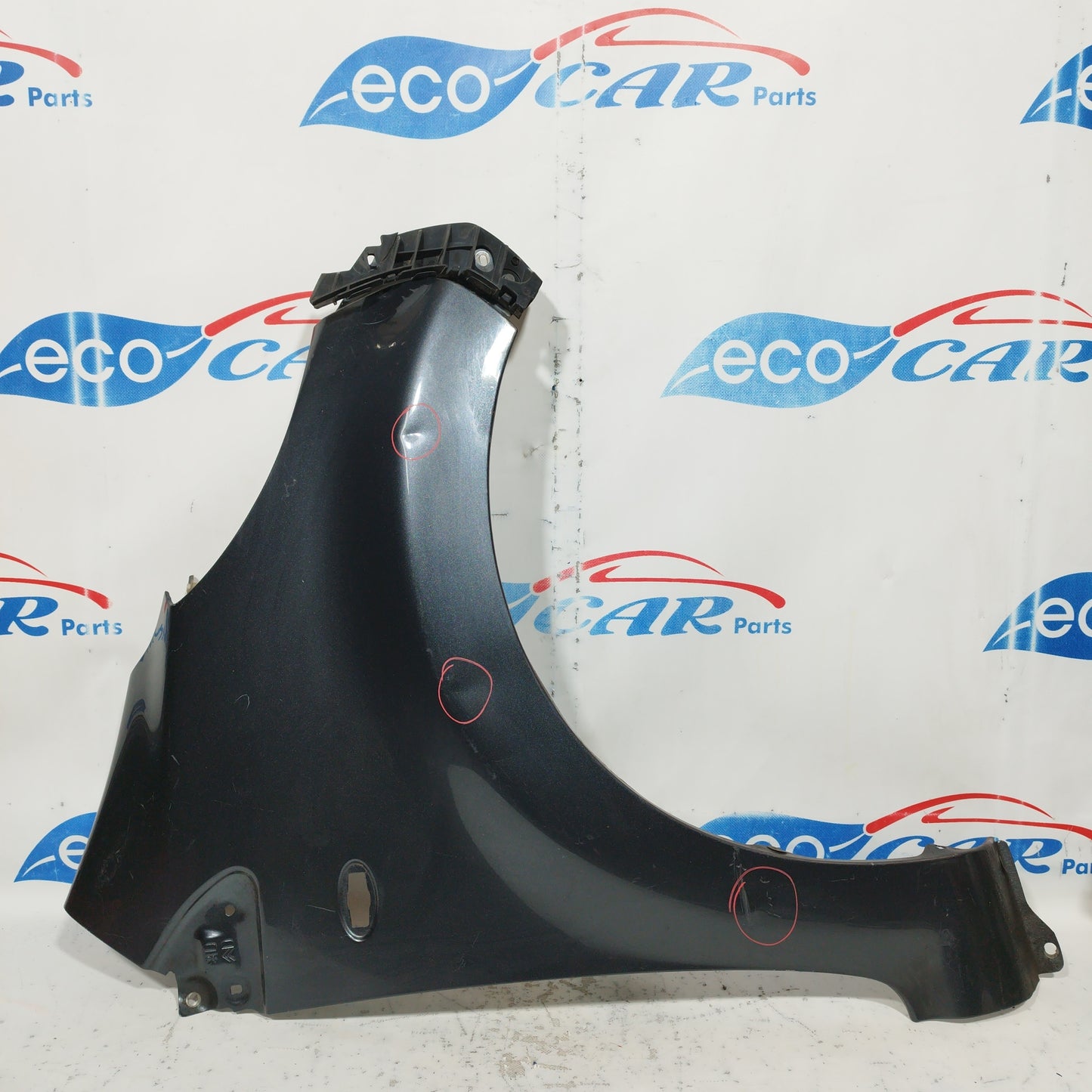 Parafango anteriore dx grigio scuro Peugeot 107 2007 ecoAC7319