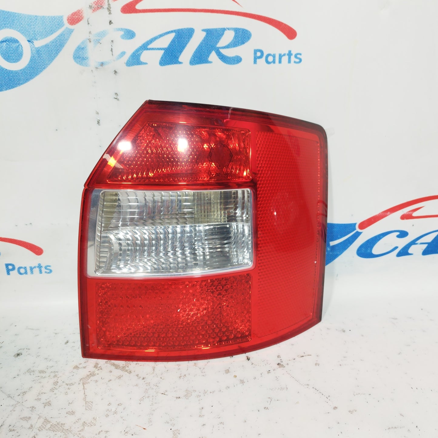 Right rear light Audi A4 SW 2000 ecoAC7323
