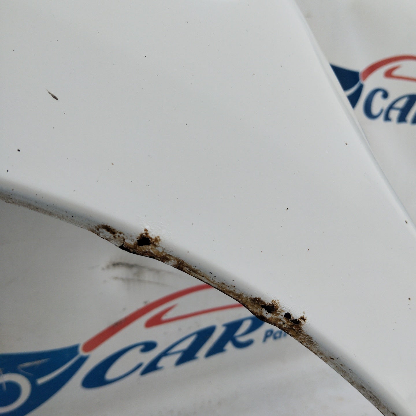 Linker Kotflügel weiß Citroen Berlingo / Peugeot Partner 2011 ecoAG4516