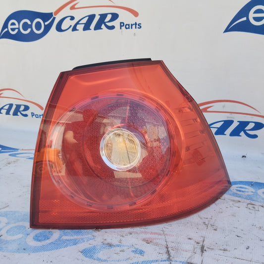 Volkswagen Golf 5 ecoAG4527 rechte Außenrückleuchte