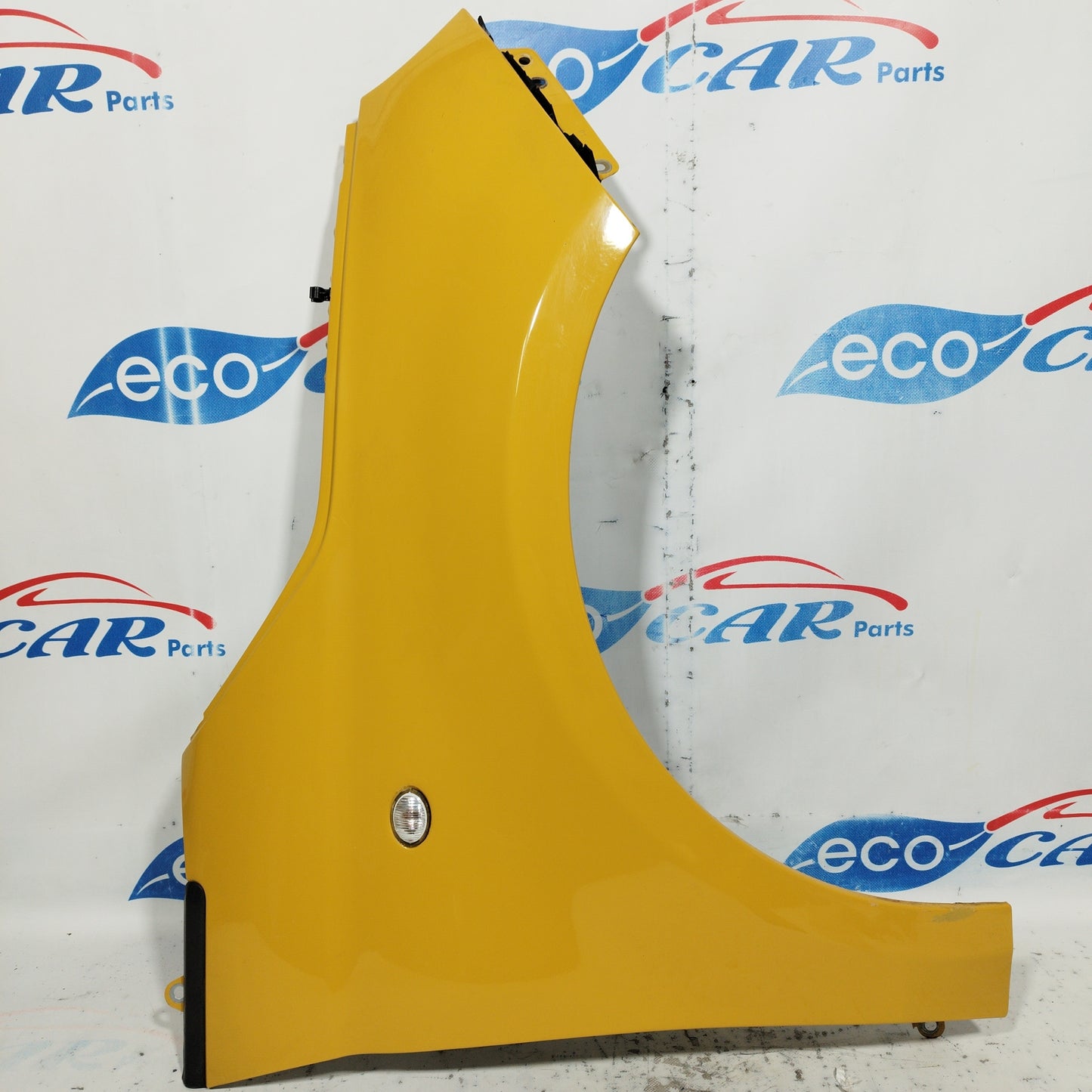 Parafango anteriore dx giallo ocra Fiat 500 2010 ecoAC7398