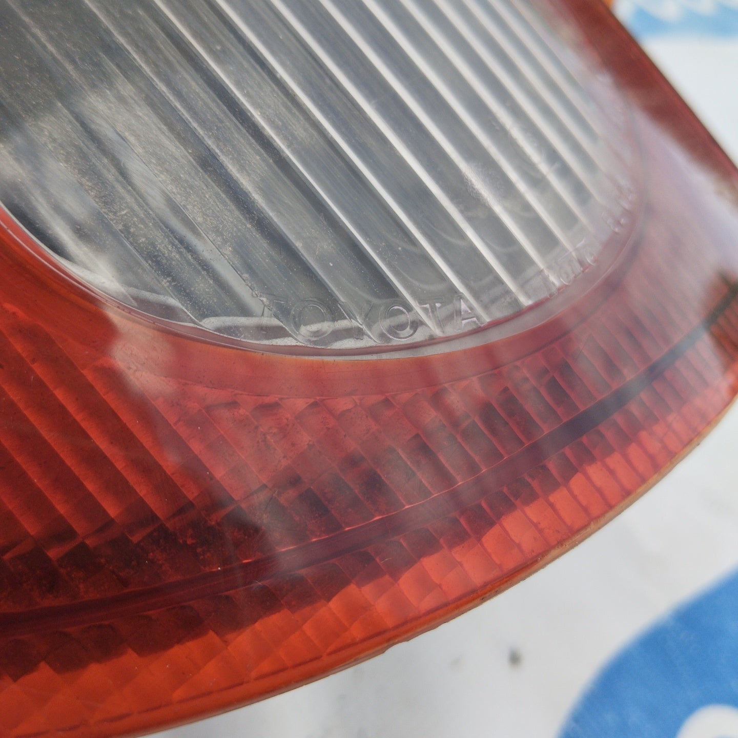 Toyota Yaris Verso 2001 ecoAG4535 Linke Rückleuchte