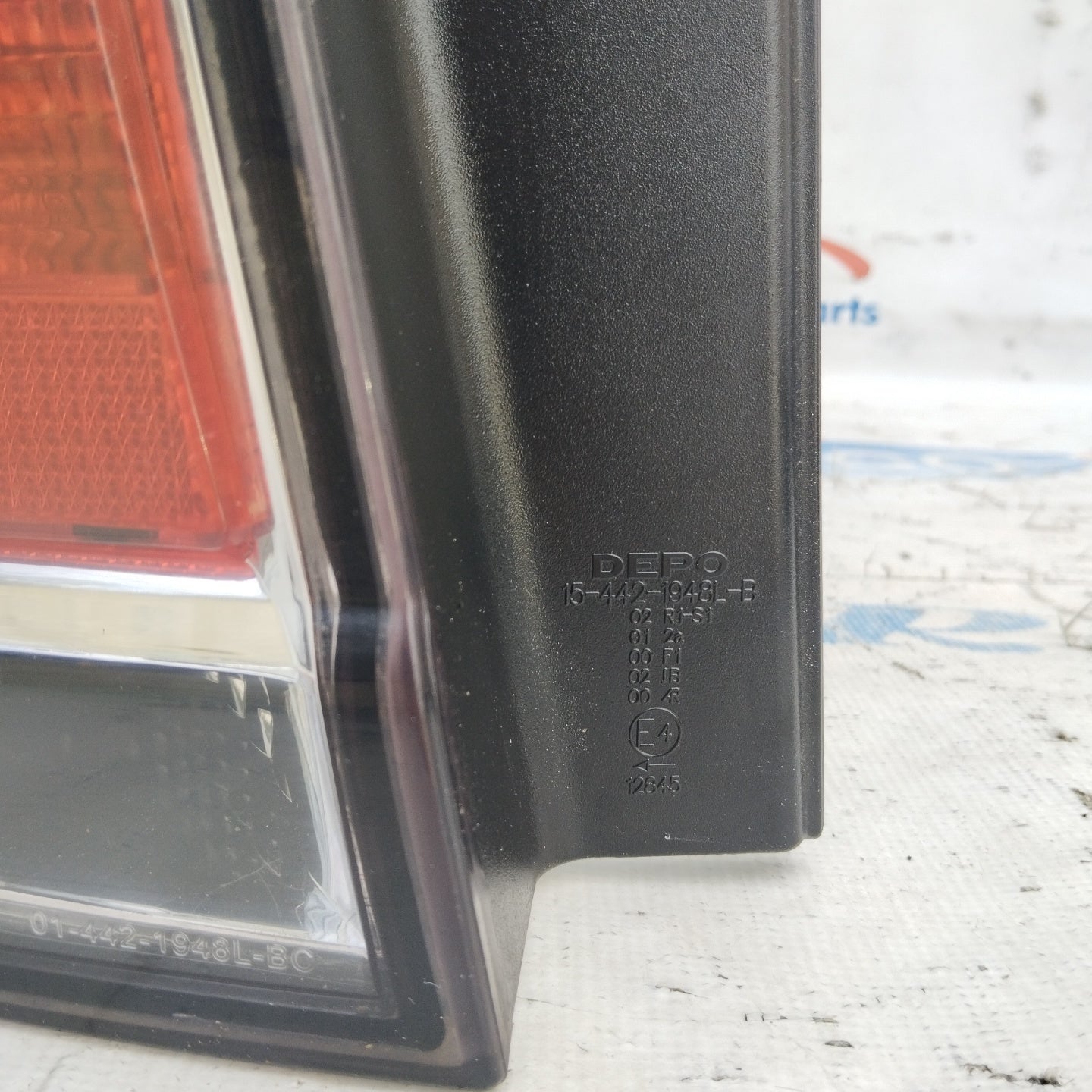 Opel Zafira B DEPO ecoAG4579 linke Rückleuchte