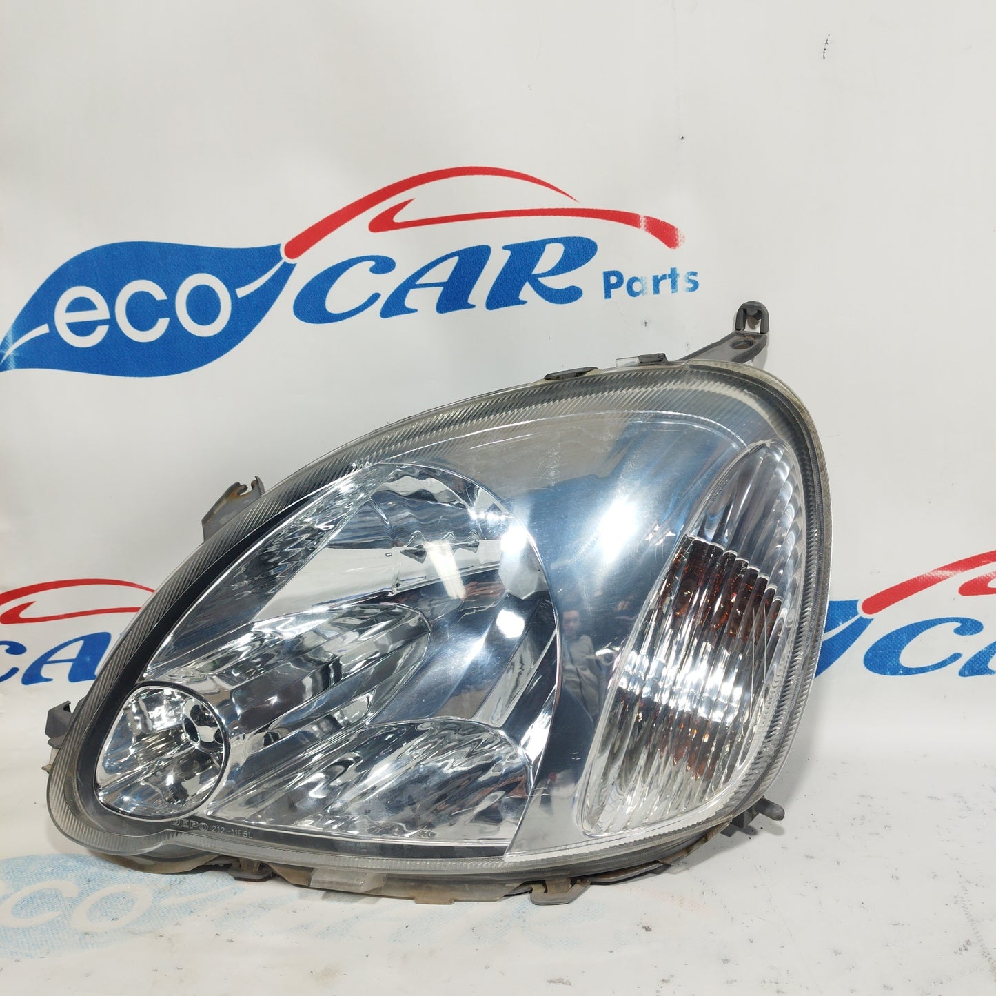 Fanale anteriore sx Toyota Yaris 2005 DEPO ecoAC7452