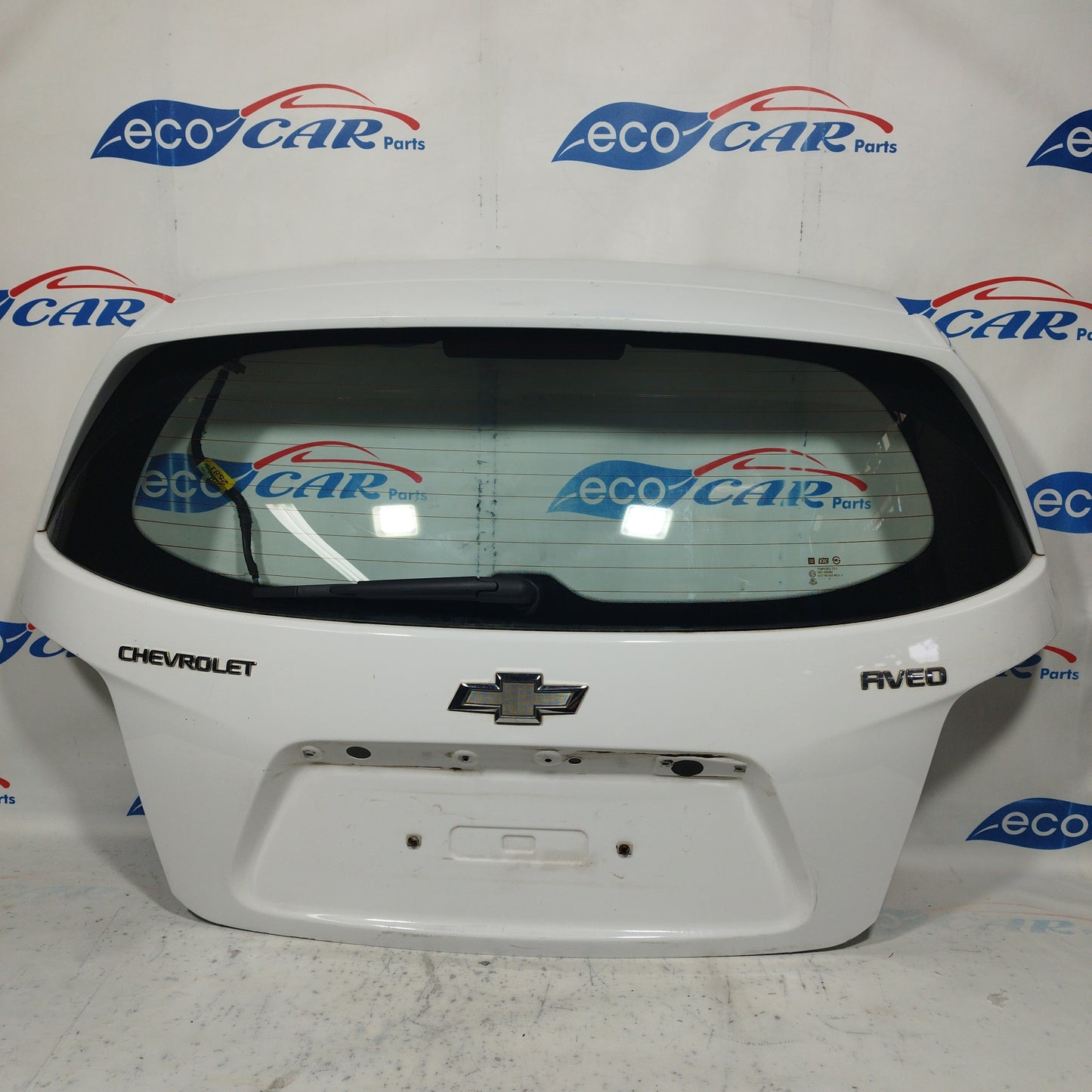Weiße Heckklappe Chevrolet Aveo 2011 ecoAC5423