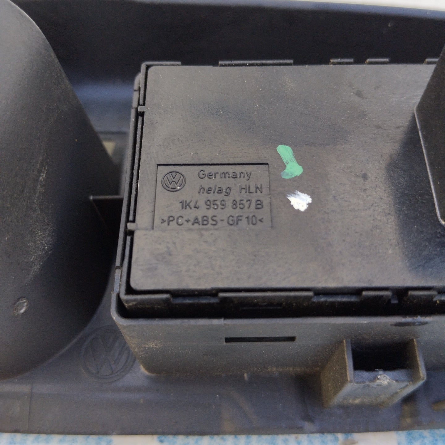 Pulsantiera anteriore sx Volkswagen Golf V codice: 1k4959857B ecoAG4597