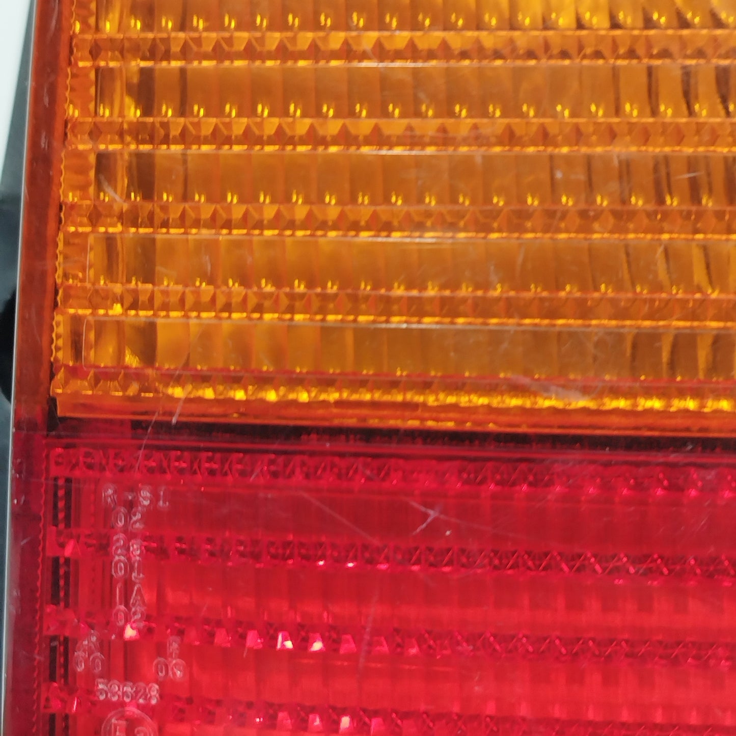 Volkswagen Lupo 2002 ecoAC7513 rechte Rückleuchte