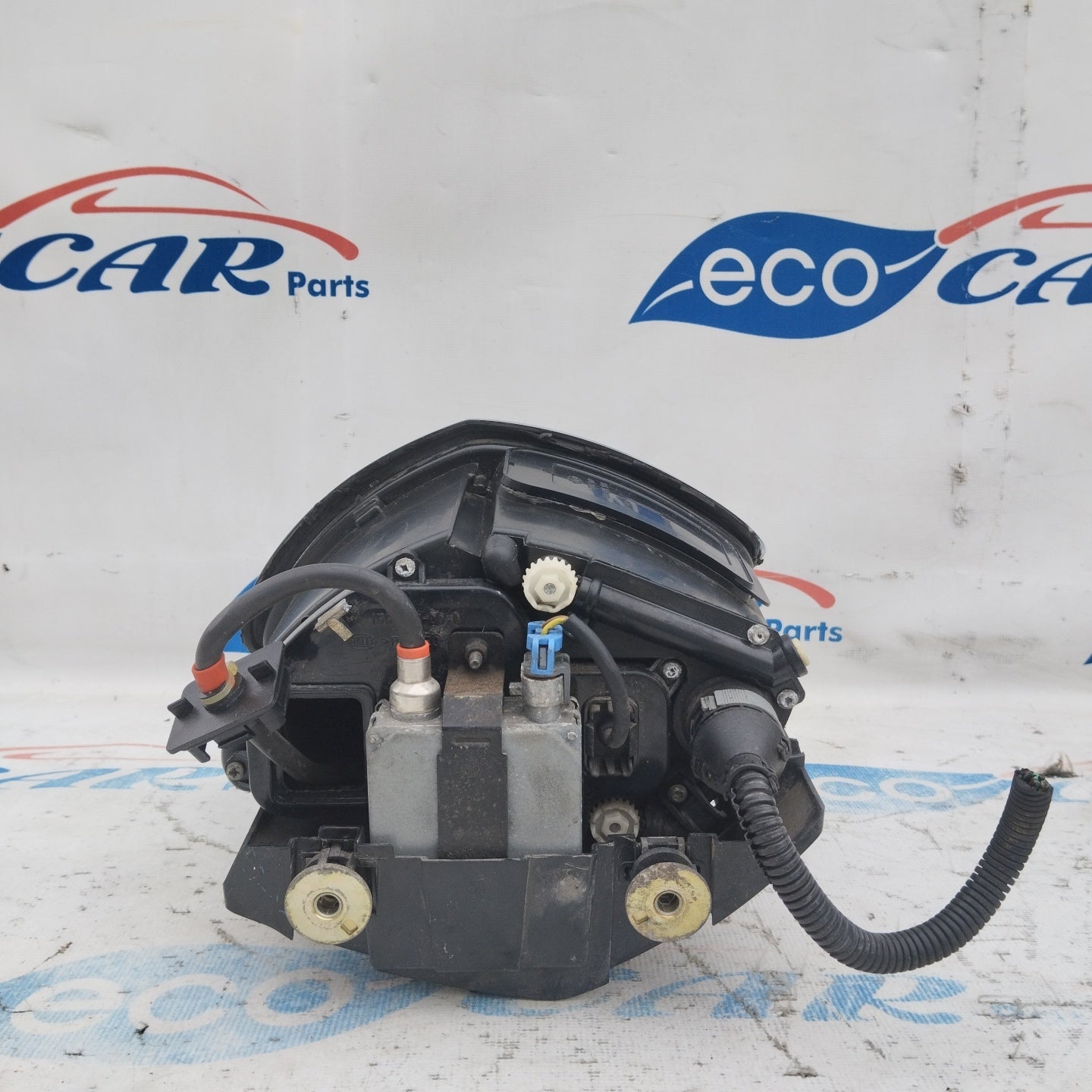 Left Xenon front light Lancia Thesis 2005 ecoAG4643