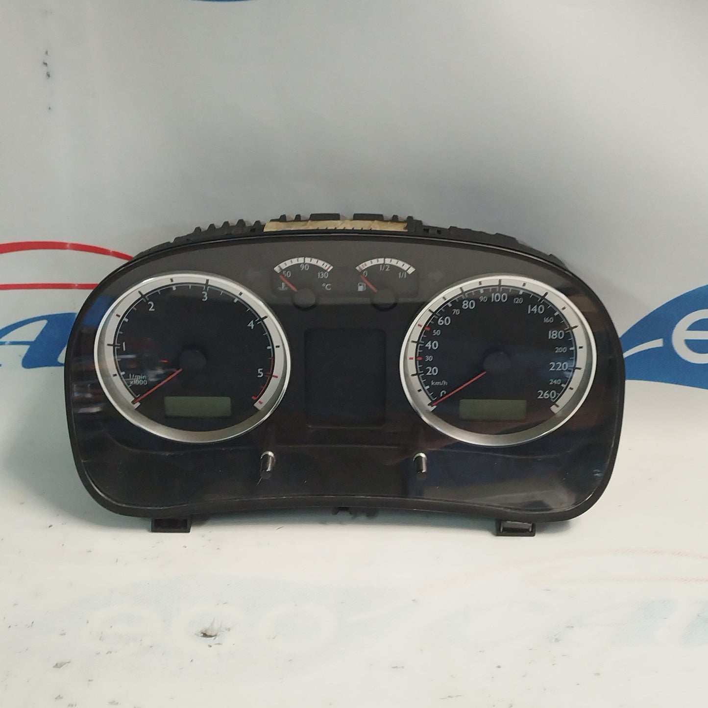 Instrumententafel Volkswagen Golf 4 1.9 TDI 2001 Code: 1J5820806G ecoAC7536