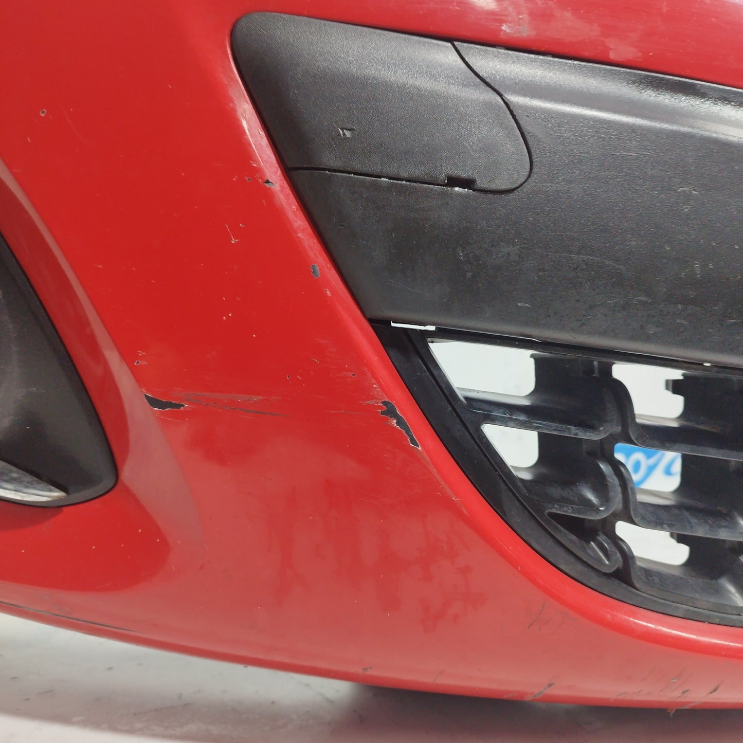 Red front bumper Opel Corsa D 2012 ecoAC6807