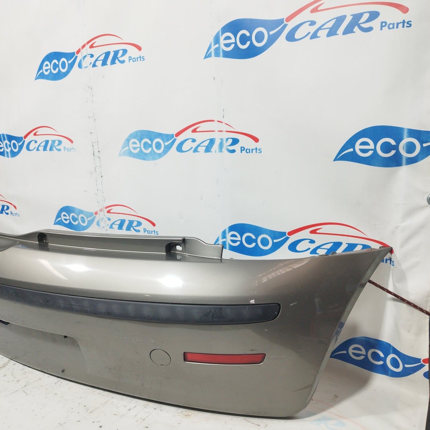 Fiat Punto 2005 5-Türer ecoAC7574 mittelgraue Heckstoßstange