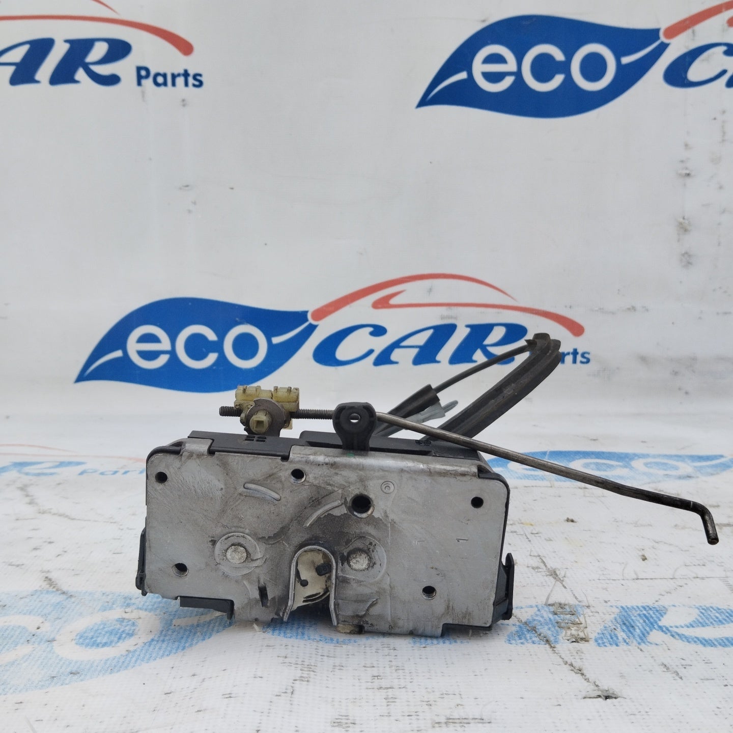 Front left lock Opel Corsa D code 13258271 EE 6 pin ecoAG4668