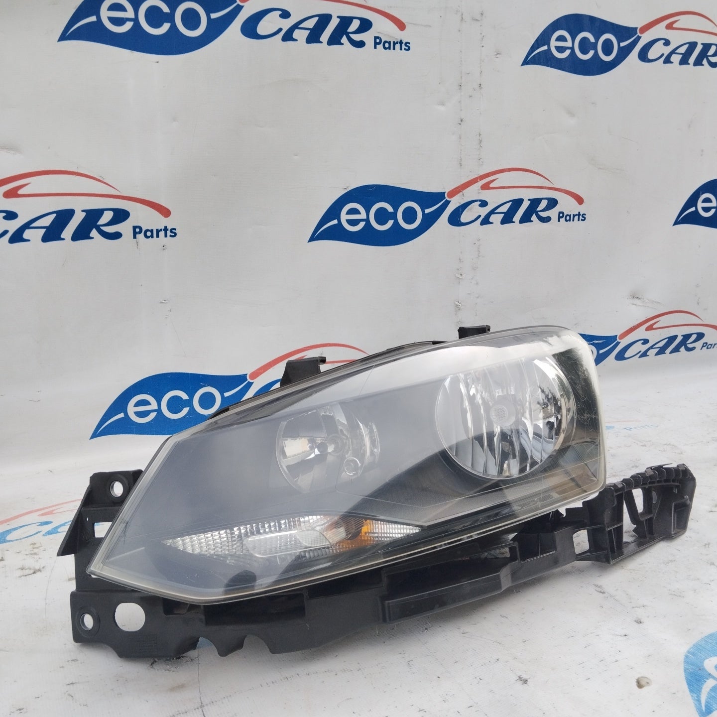 Linker Frontscheinwerfer Volkswagen Polo V 2016 ecoAG4681