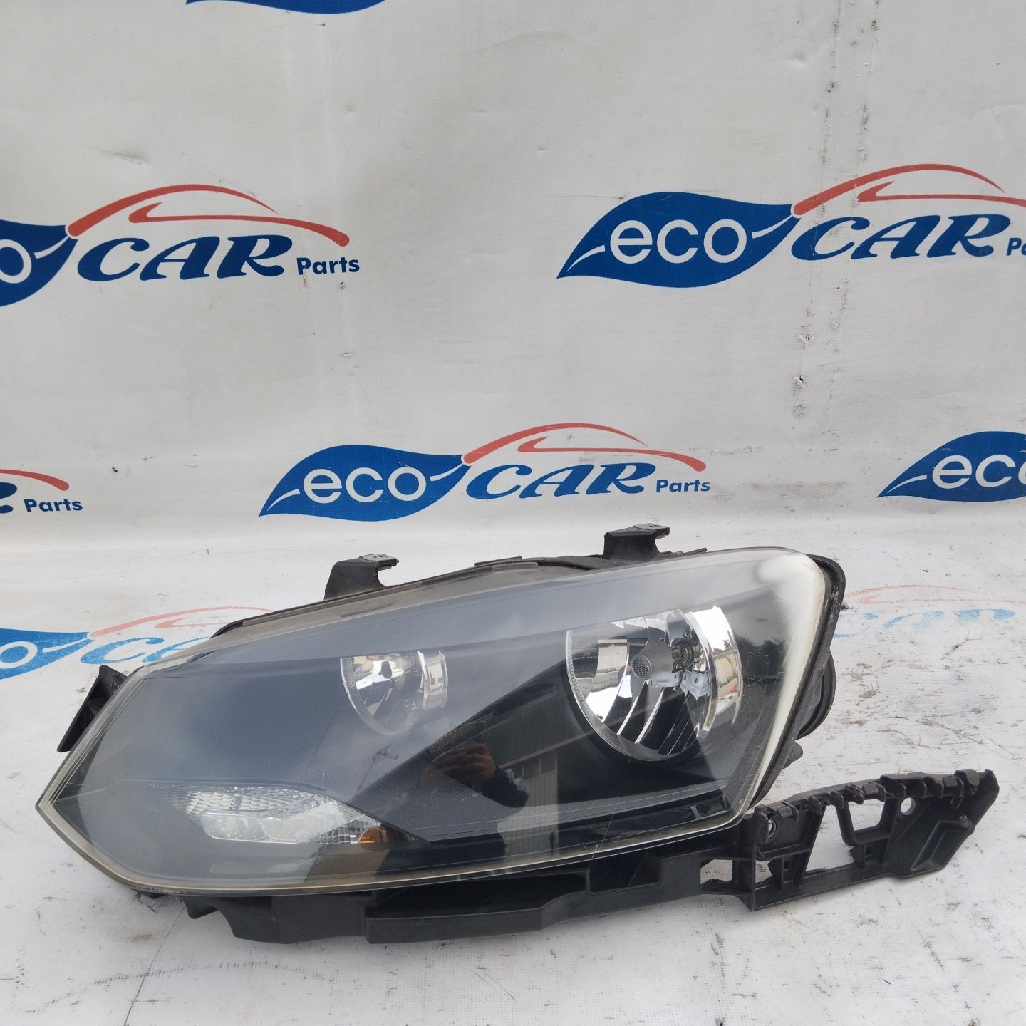 Linker Frontscheinwerfer Volkswagen Polo V 2016 ecoAG4681