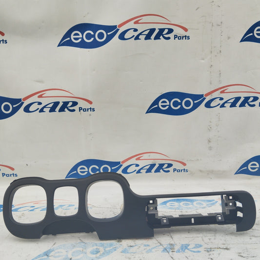 Schwarzer Mittelrahmen Fiat New Panda ecoAG4690