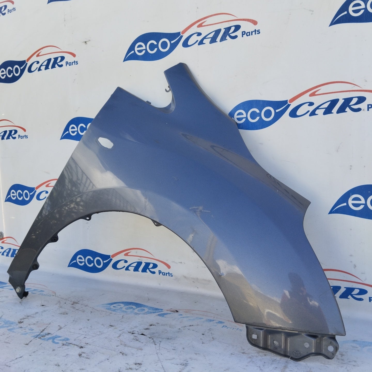 Parafango dx grigio canna di fucile Toyota Verso 2009 ecoAG4710
